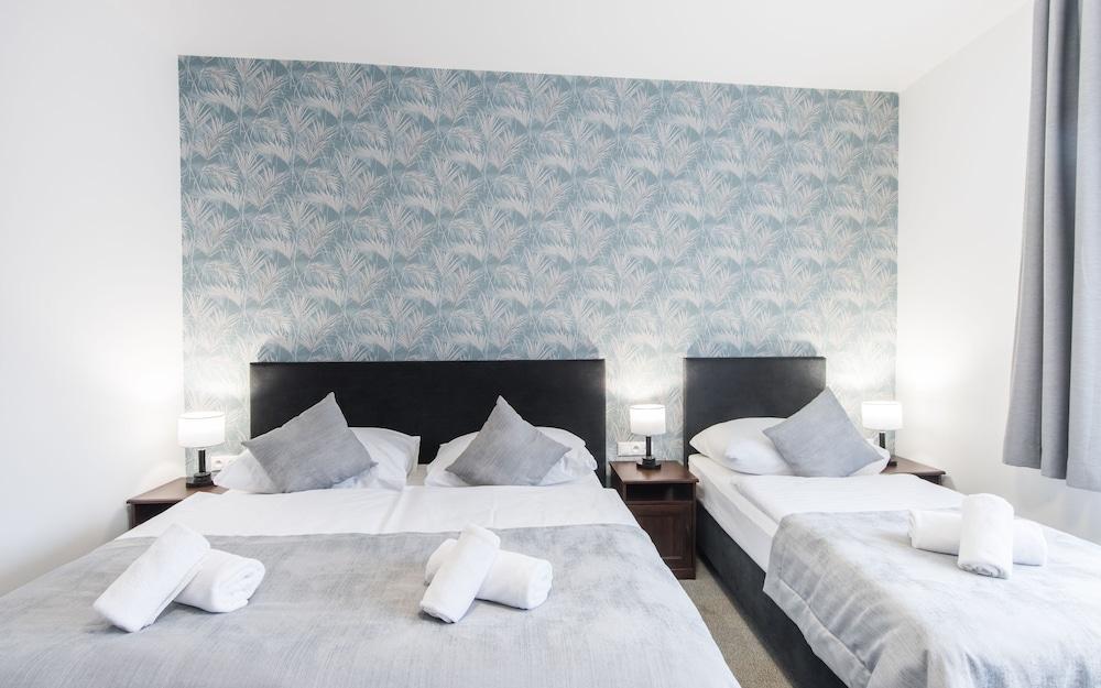 7Days B&B Bratislava Esterno foto