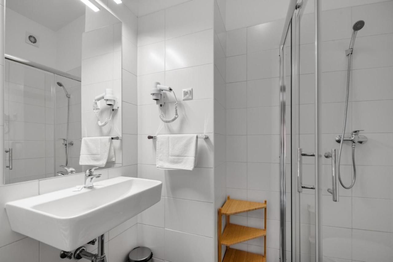 7Days B&B Bratislava Esterno foto
