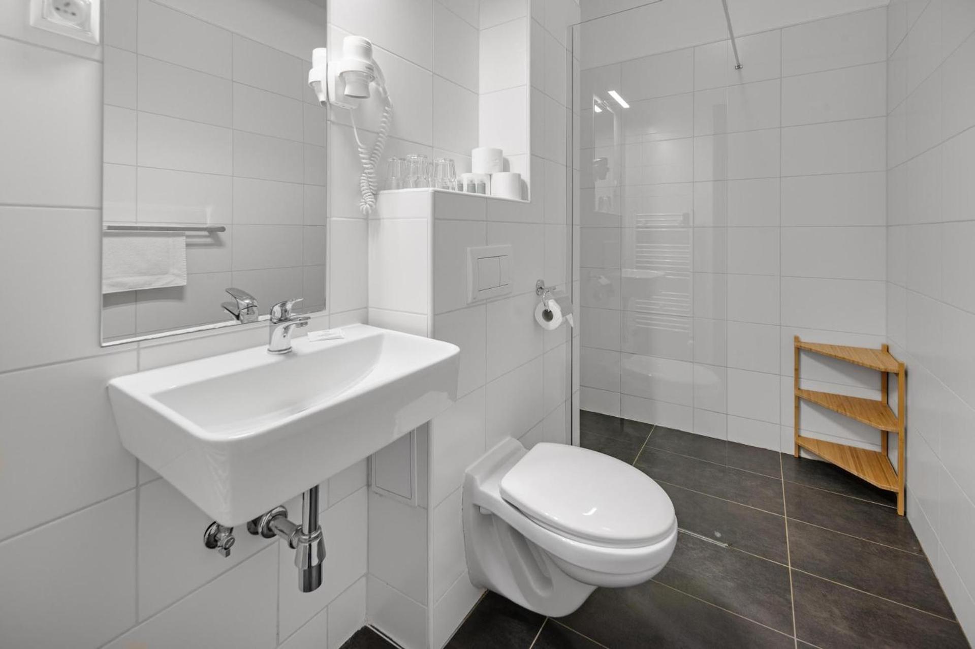 7Days B&B Bratislava Esterno foto